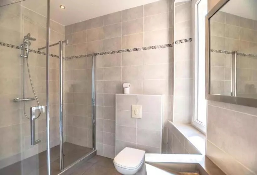 ホテル Les Palmiers