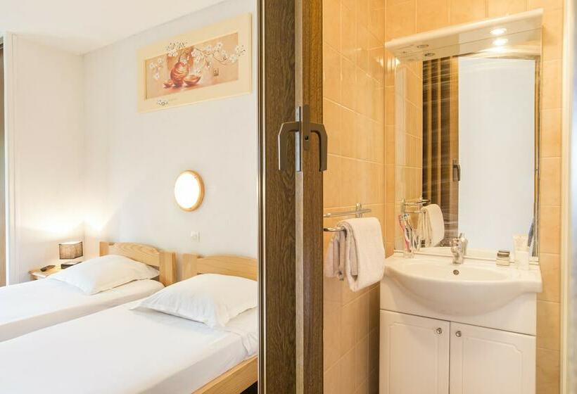 Отель Ma Normandie By Popinns