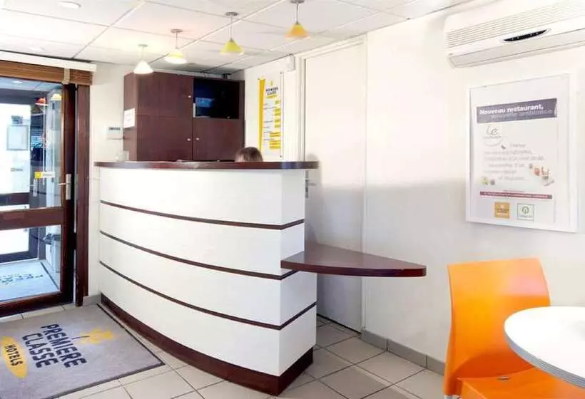 Отель Premiere Classe Dunkerque Est  Armbouts Cappel