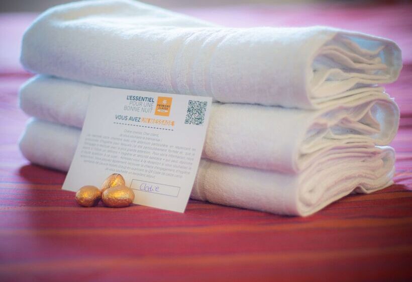 Отель Premiere Classe Lisieux