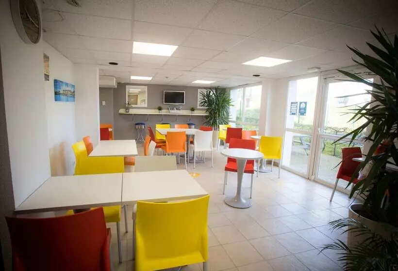 호텔 Premiere Classe Lisieux