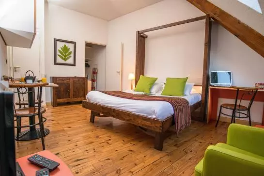 Hotelli Privilodges Chateau Perrin