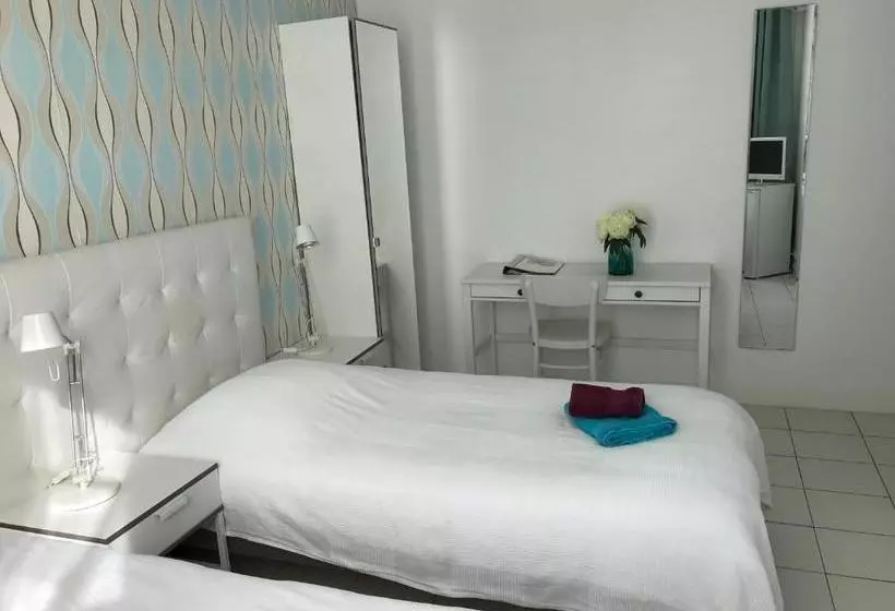 Отель Saintcharles