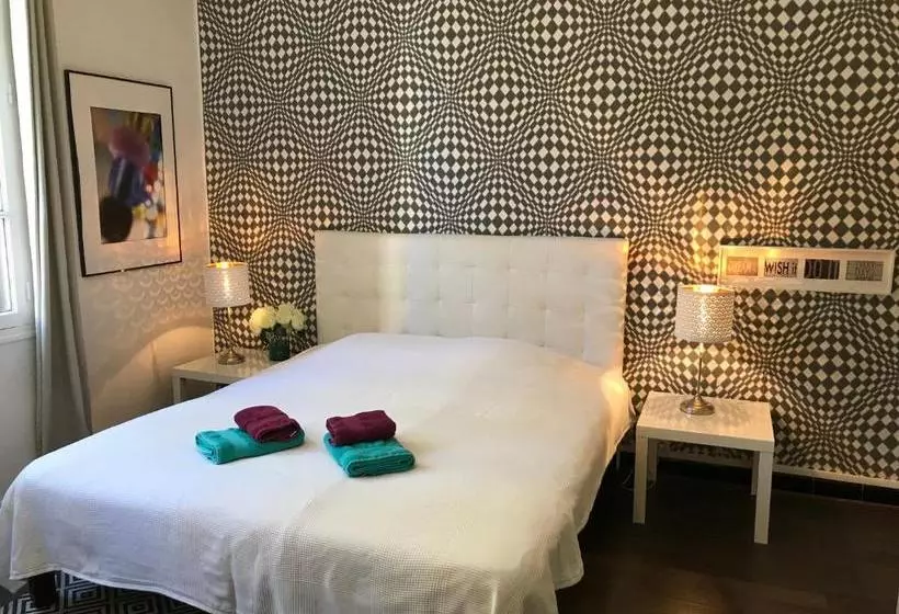 Отель Saintcharles