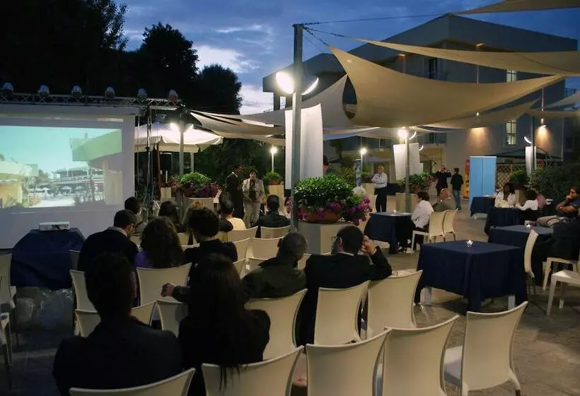 호텔 Sant'alphio Palace