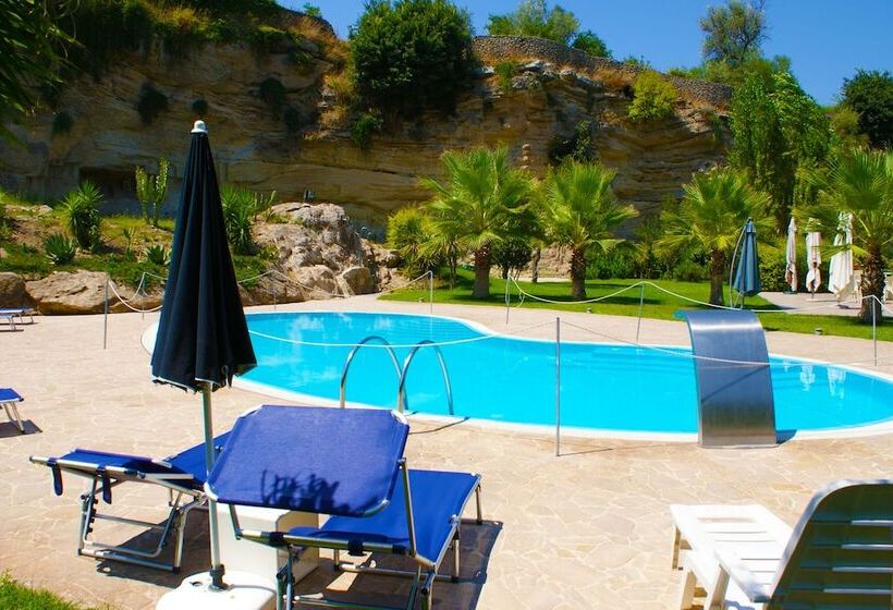 Hotel Sant'alphio Palace