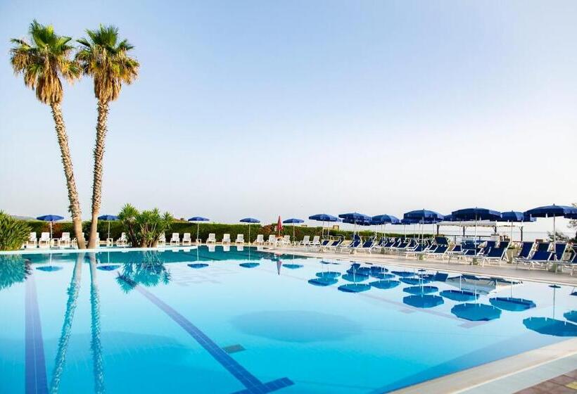 Отель Village Paradise