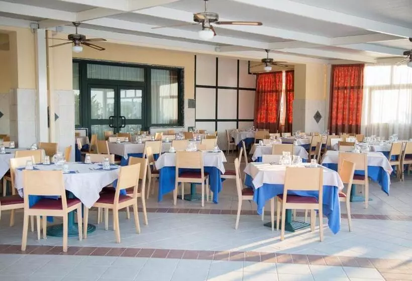 ホテル Village Paradise