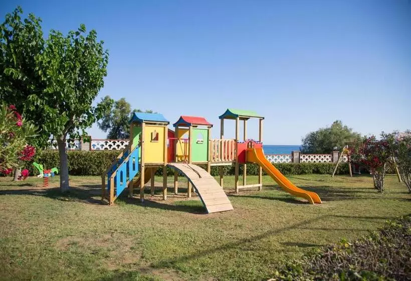 ホテル Village Paradise