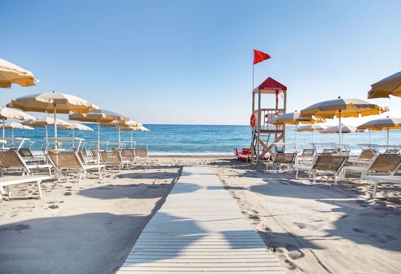 Отель Village Paradise