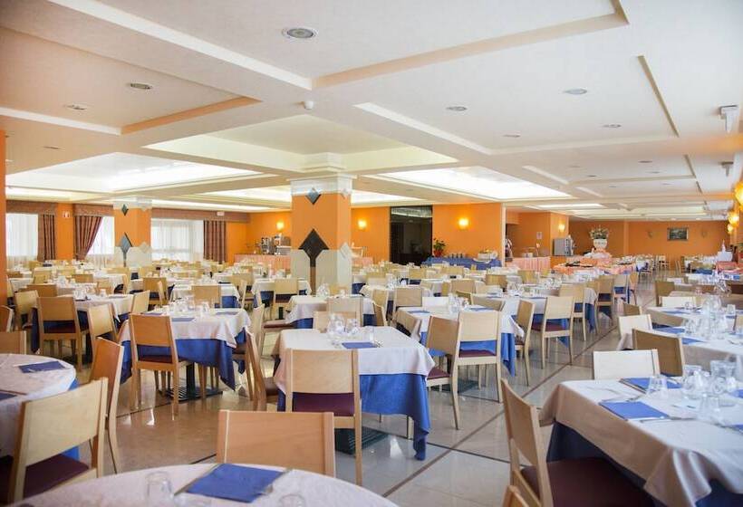 Отель Village Paradise