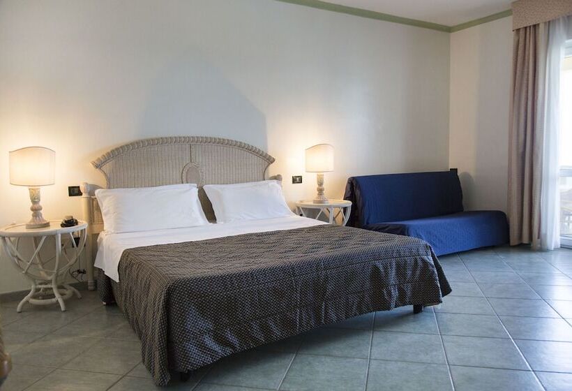 Отель Village Paradise