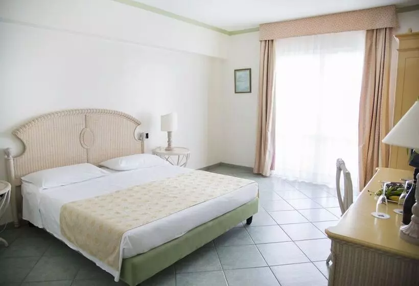 ホテル Village Paradise