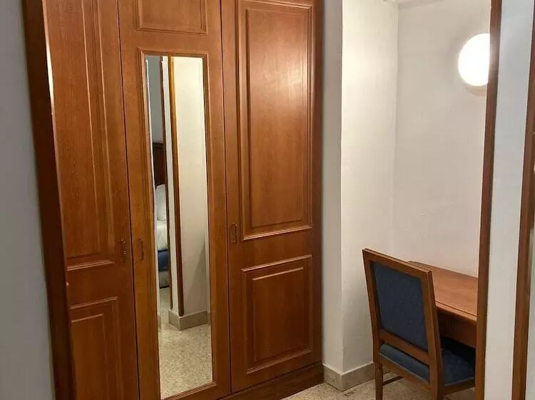 استراحتگاه The St. George’s Park