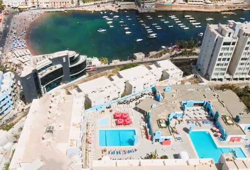 Lomakeskus The St. George’s Park