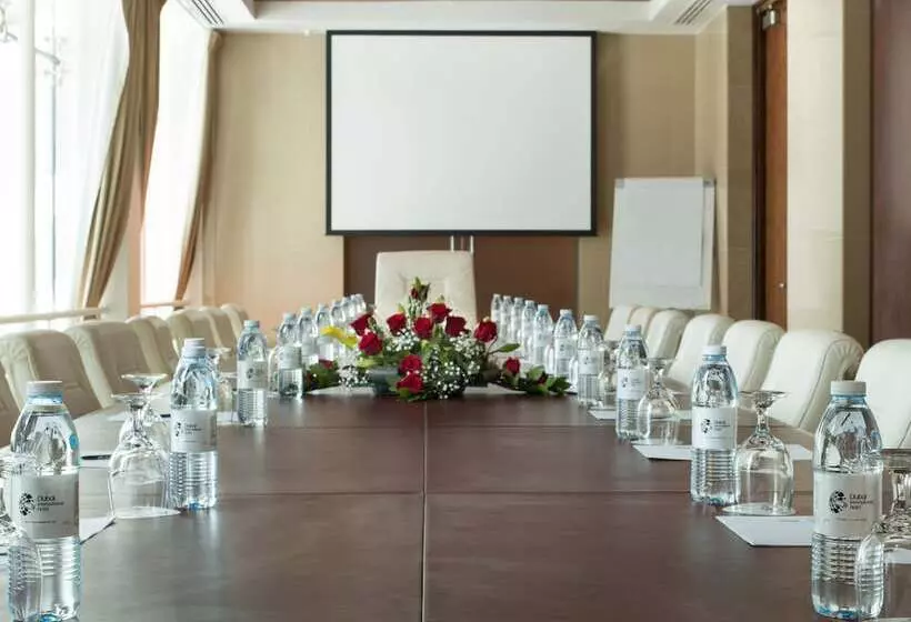 Dubai International Hotel, Dubai Airport