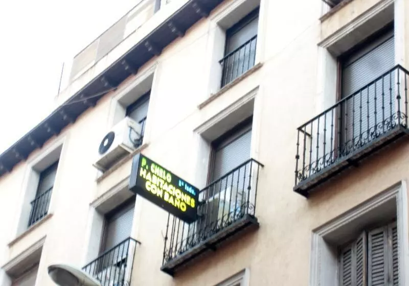 مسافرخانه Ch Chelo