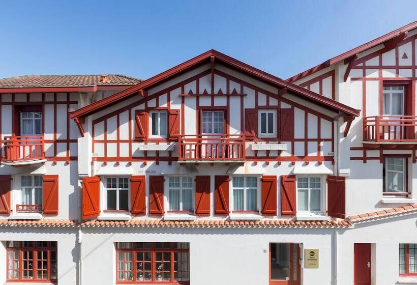 فندق Hôtel Kemaris