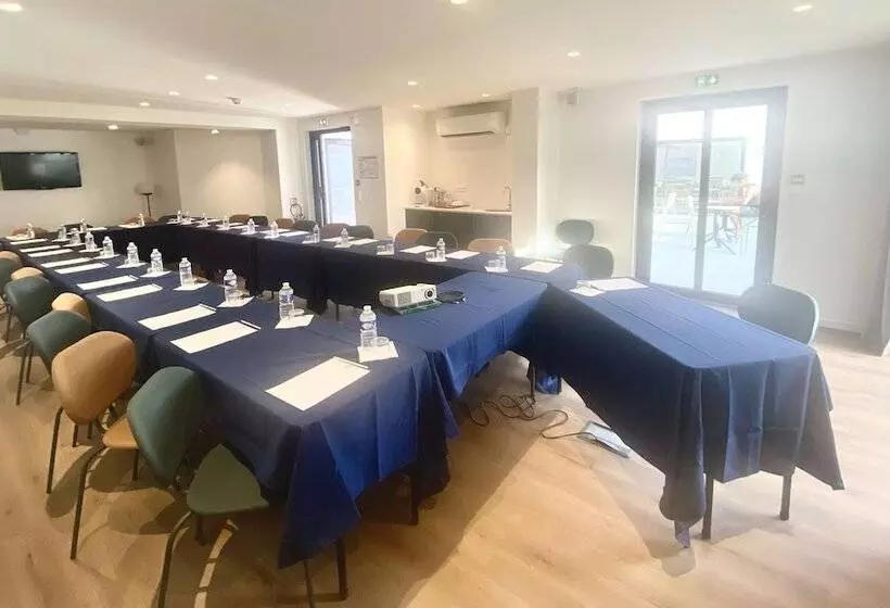 فندق Hôtel Kemaris