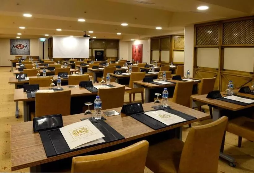 هتل Buyuk Keban