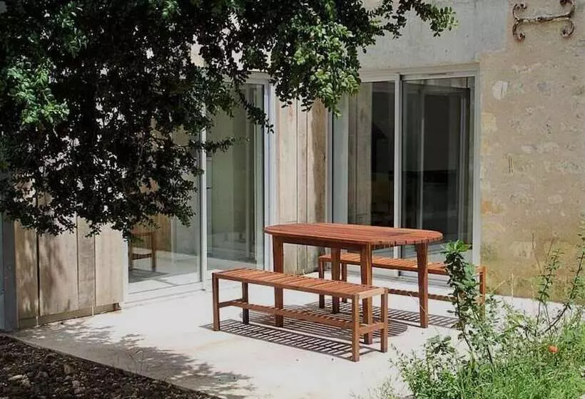 Отель Domaine Du Normandoux, The Originals Relais