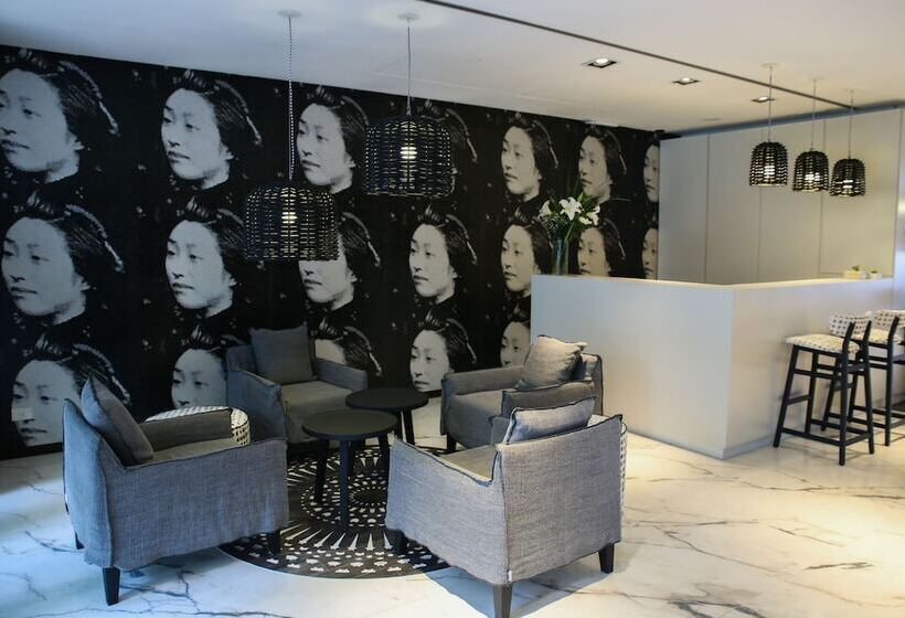 هتل Ilum Experience Home