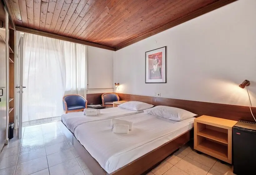 Hotel Koversada Rooms