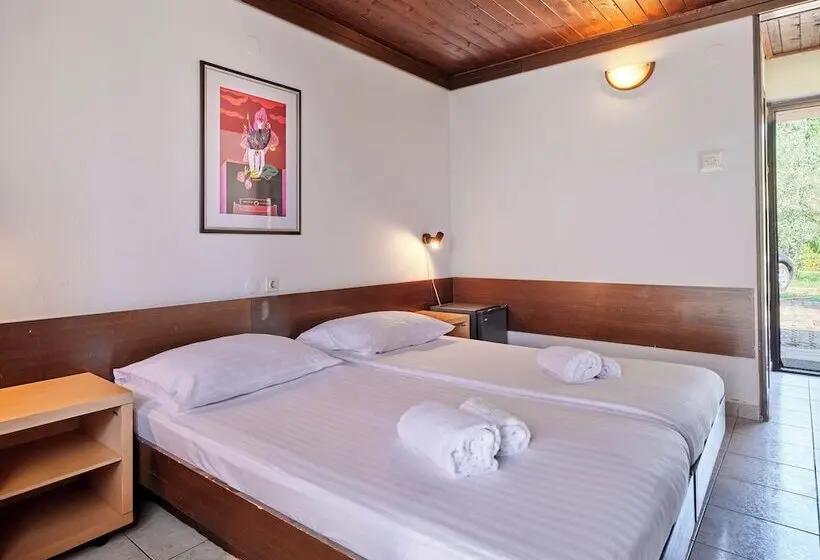 Hotel Koversada Rooms