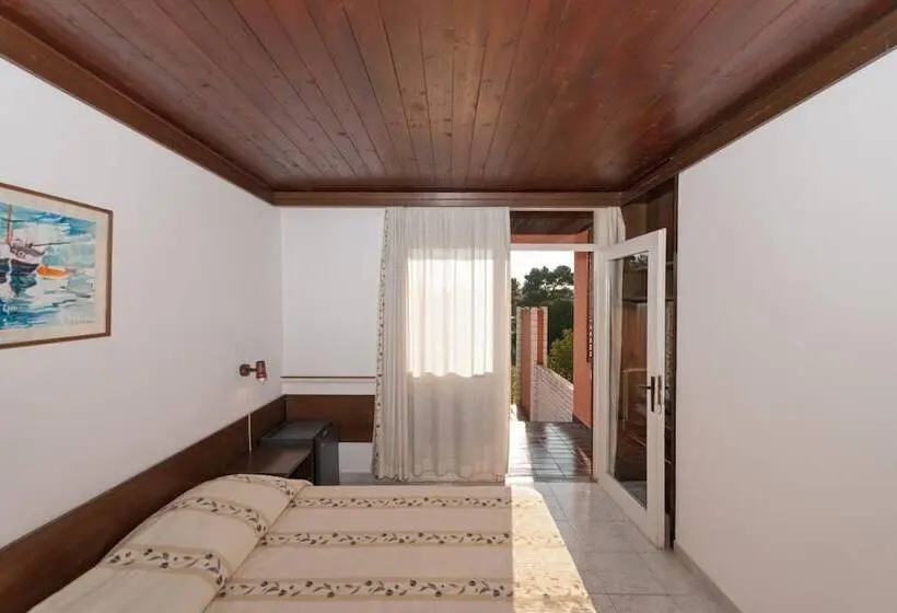 Hotel Koversada Rooms