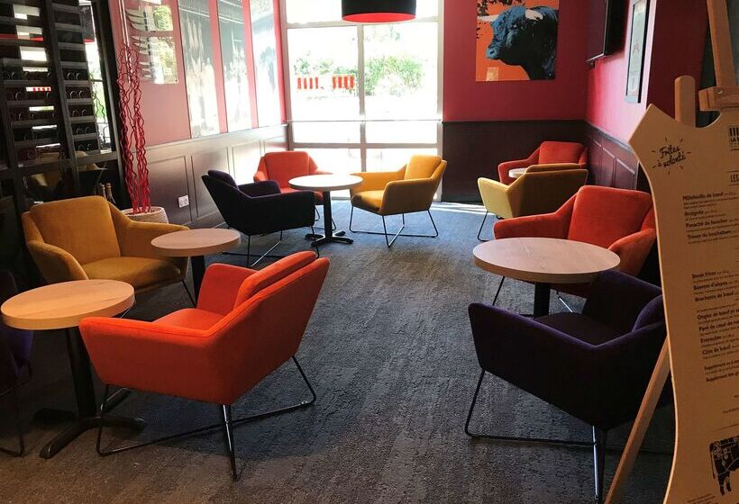 Отель Kyriad Aix Les Milles Plan De Campagne