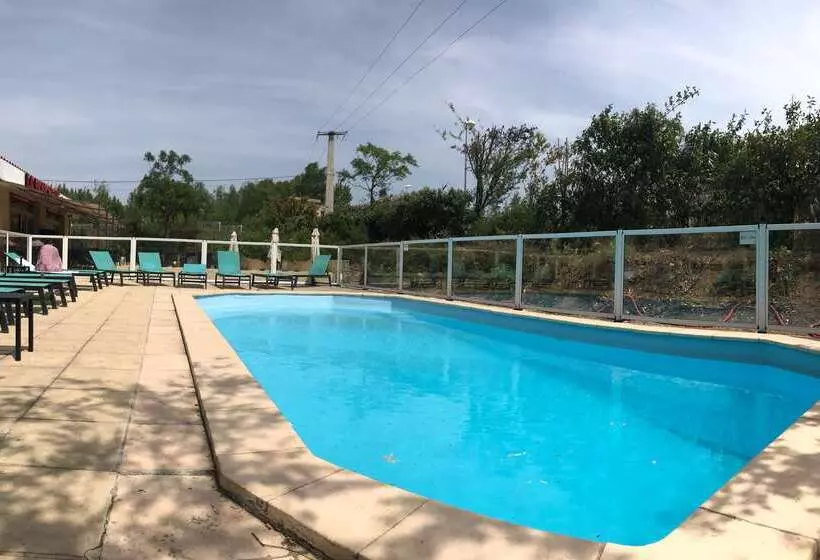 ホテル Kyriad Aix Les Milles Plan De Campagne