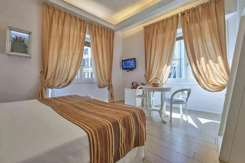 هتل B&b La Residenza Dell Orafo