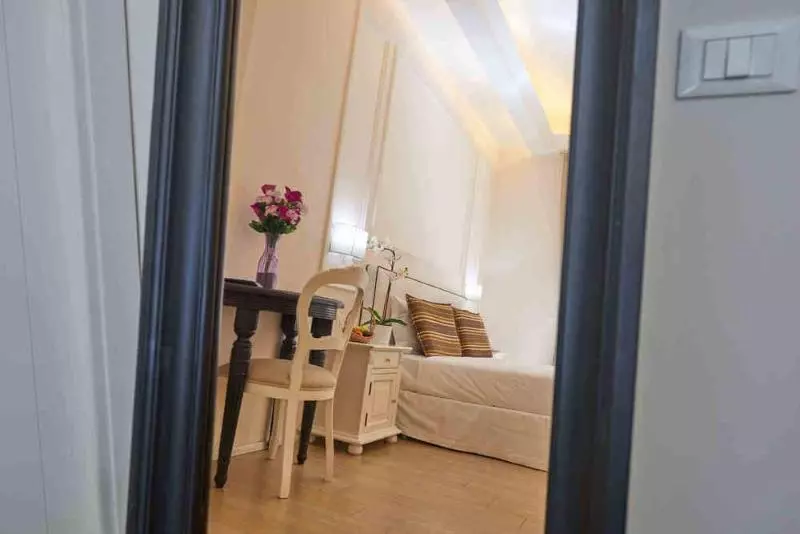 هتل B&b La Residenza Dell Orafo