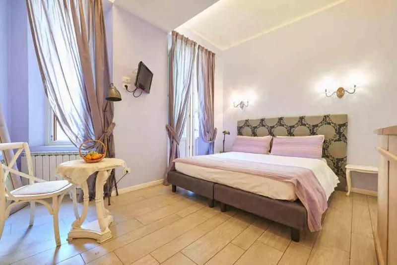 هتل B&b La Residenza Dell Orafo