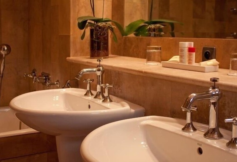 هتل La Villa Mazarin