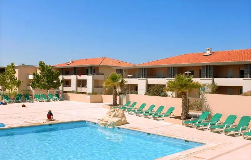 Отель Les Parasols D Argens