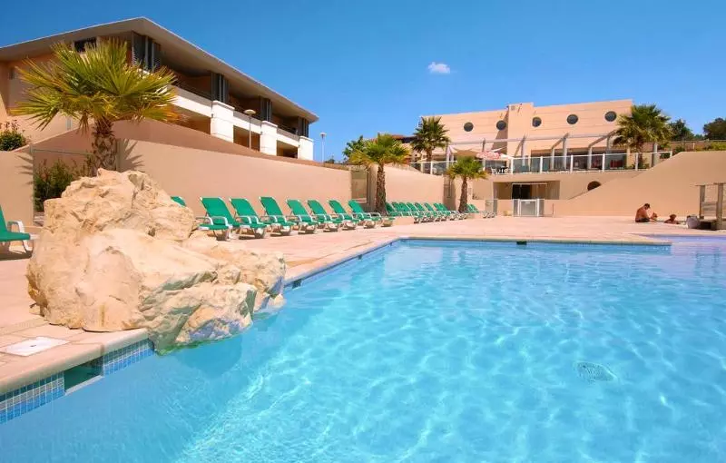 Отель Les Parasols D Argens