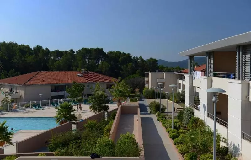 Отель Les Parasols D Argens