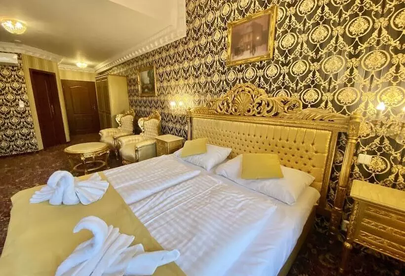 هتل Liliova Prague Old Town