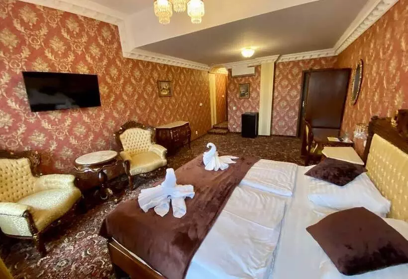 هتل Liliova Prague Old Town