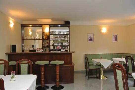 酒店 Pension Schönbrunn