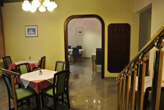 酒店 Pension Schönbrunn