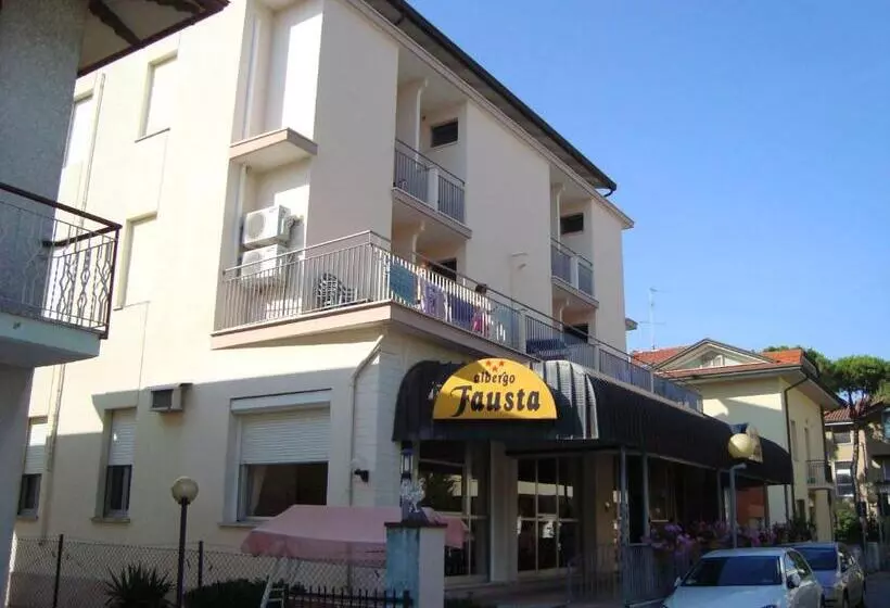 בית מלון כפרי Residence Fausta