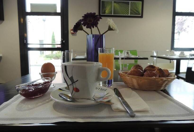 The Originals City, Hotel Novella Premium, Nantes Est