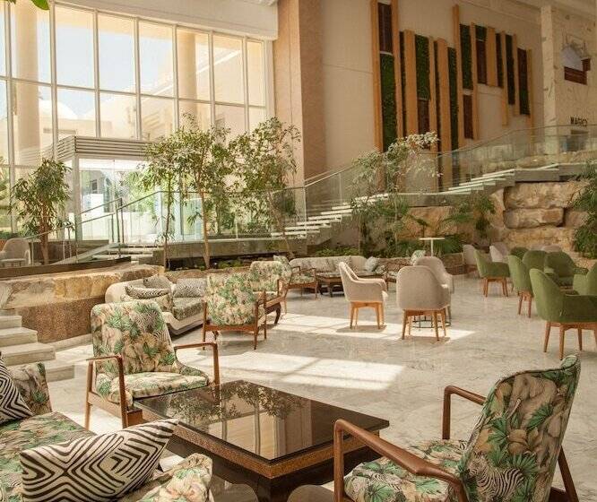 فندق Magic Life Africana