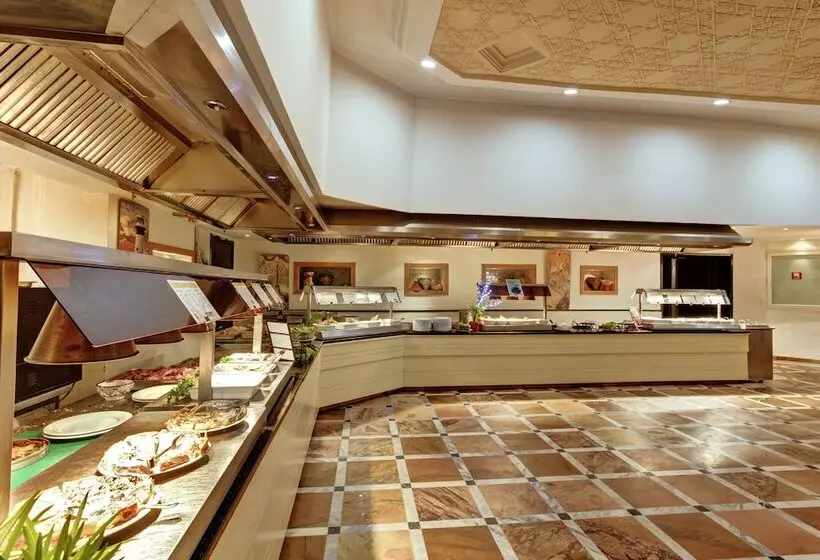 هتل Magic Life Africana