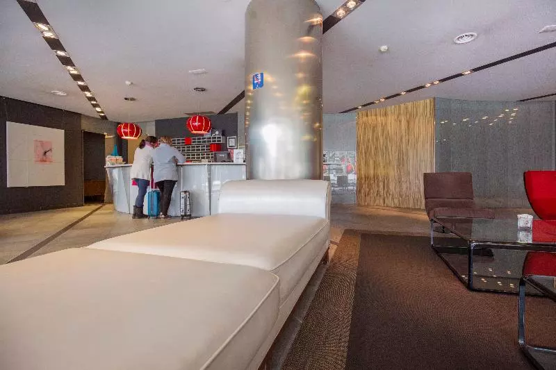 호텔 YOMO Mola Park