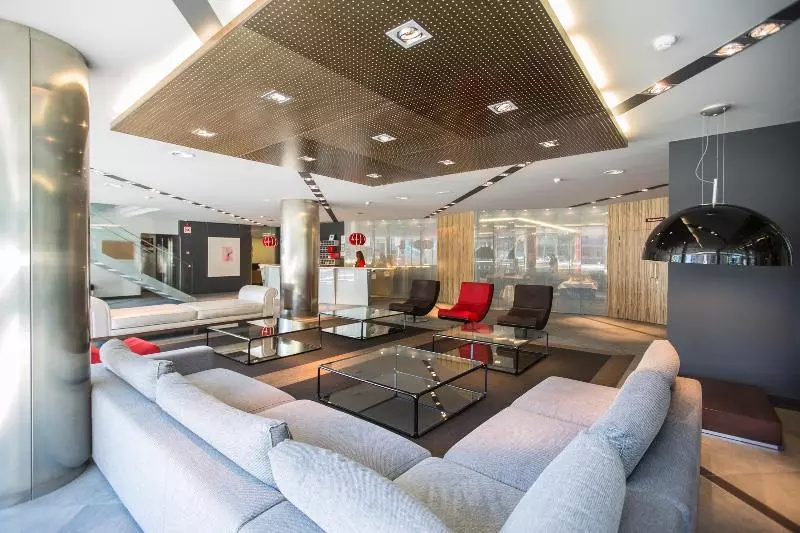 호텔 YOMO Mola Park