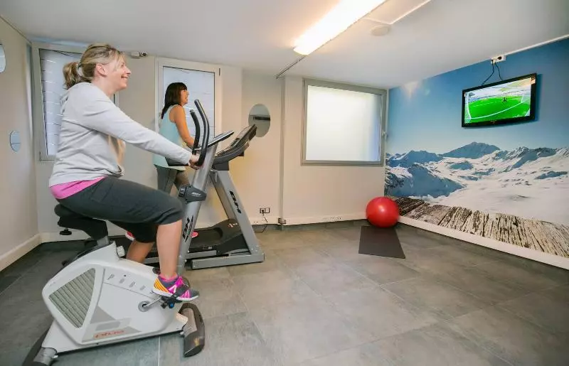 호텔 YOMO Mola Park