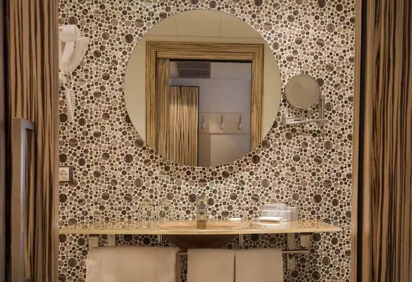 호텔 YOMO Mola Park